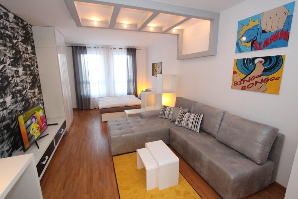 New Belgrade Apartment Neven, Parking 5 Evra Dan Extérieur photo