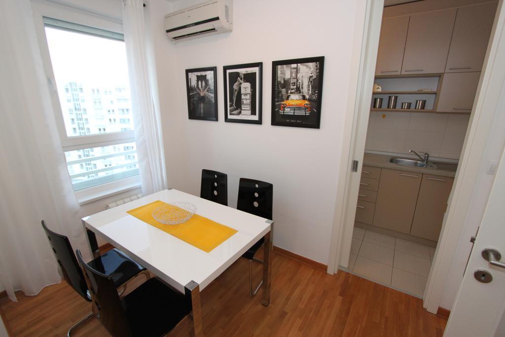 New Belgrade Apartment Neven, Parking 5 Evra Dan Extérieur photo